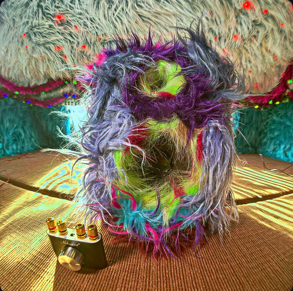 Mold Speaker: Sundews